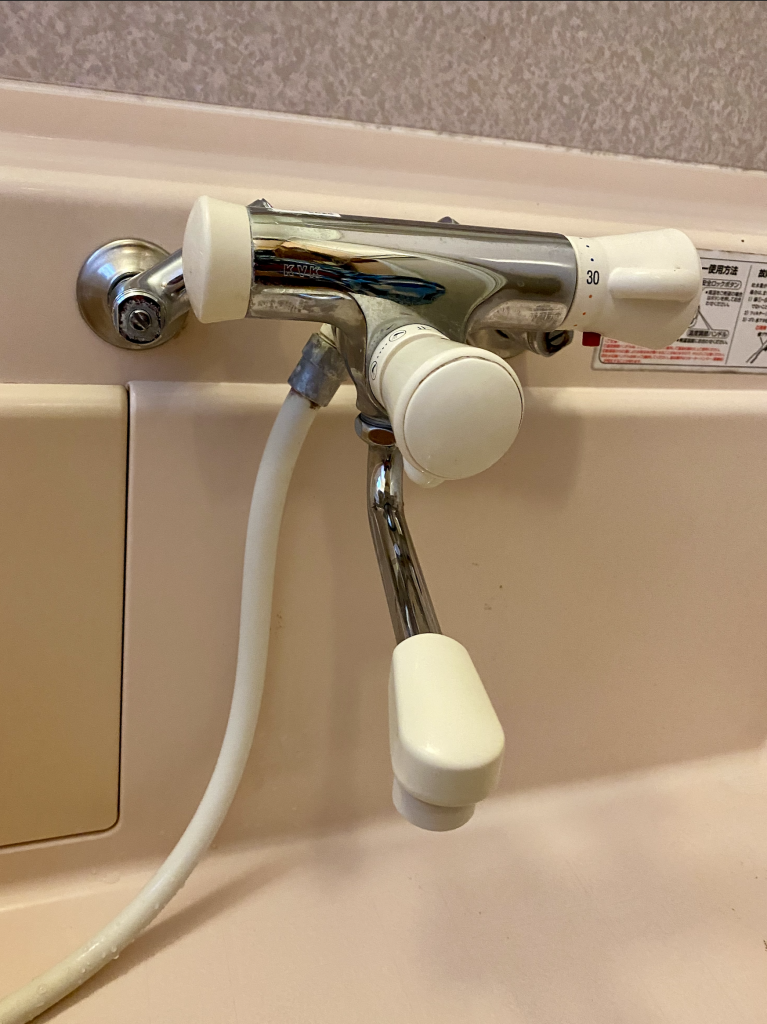 風呂のサーモスタット混合水栓